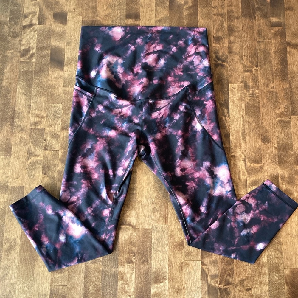 Old Navy Maternity Tie Dye Leggings